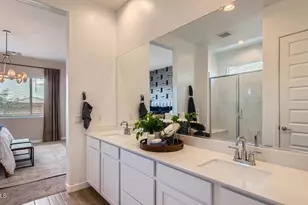 7990 W Rowel Rd, Peoria, AZ 85383 - Photo 12