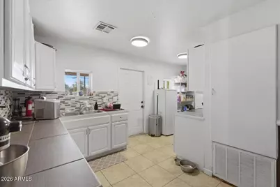 6602 N 53rd Avenue, Glendale, AZ 85301 - Photo 8