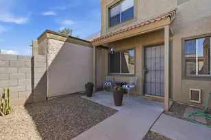 1017 E Redfield Rd, Tempe, AZ 85283 - Photo 1