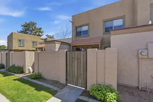 1017 E Redfield Rd, Tempe, AZ 85283 - Photo 16