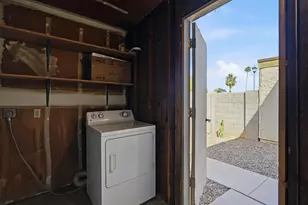 1017 E Redfield Rd, Tempe, AZ 85283 - Photo 20