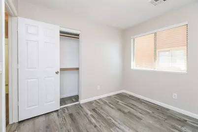 2635 W Half Moon Circle, San Tan Valley, AZ 85144 - Photo 14