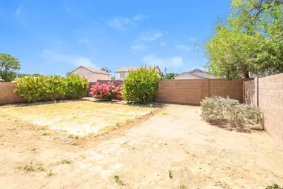 2635 W Half Moon Circle, San Tan Valley, AZ 85144 - Photo 16