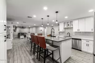 5738 W Pierson St, Phoenix, AZ 85031 - Photo 16