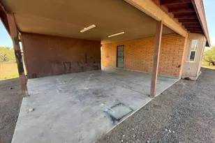 3105 E 14th St, Douglas, AZ 85607 - Photo 2