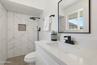 10547 W Sun City Boulevard, Sun City, AZ 85351 - Photo 26