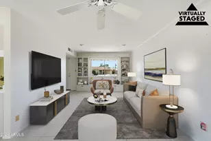 10426 W Sun City Blvd, Sun City, AZ 85351 - Photo 2