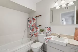 10426 W Sun City Blvd, Sun City, AZ 85351 - Photo 16