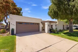 8167 E Del Caverna Dr, Scottsdale, AZ 85258 - Photo 2