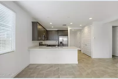 17356 W Gray Fox Trail, Surprise, AZ 85387 - Photo 4