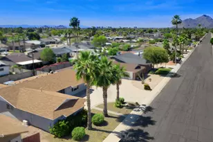 8731 E Jackrabbit Rd, Scottsdale, AZ 85250 - Photo 1