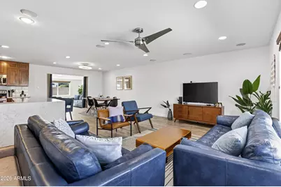 8731 E Jackrabbit Road, Scottsdale, AZ 85250 - Photo 8