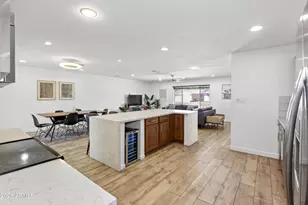 8731 E Jackrabbit Rd, Scottsdale, AZ 85250 - Photo 20