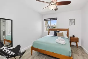 8731 E Jackrabbit Rd, Scottsdale, AZ 85250 - Photo 30