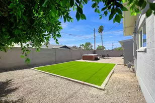 8731 E Jackrabbit Rd, Scottsdale, AZ 85250 - Photo 38