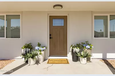 11830 S Eagleman Drive, Phoenix, AZ 85044 - Photo 16