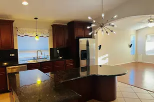 2823 E Questa Dr, Phoenix, AZ 85024 - Photo 6