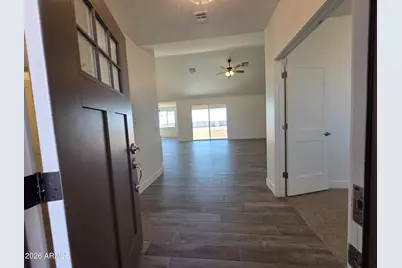 9373 W Sandstone Mountain Drive, Casa Grande, AZ 85194 - Photo 2