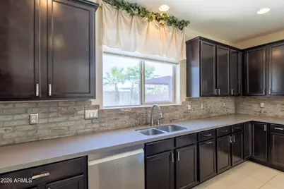 1697 N 160th Avenue, Goodyear, AZ 85395 - Photo 8