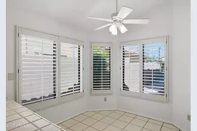 37 E Greentree Drive, Tempe, AZ 85284 - Photo 14