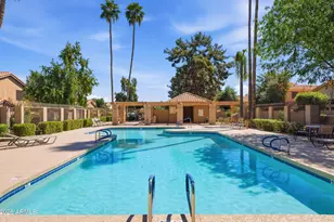 37 E Greentree Dr, Tempe, AZ 85284 - Photo 36