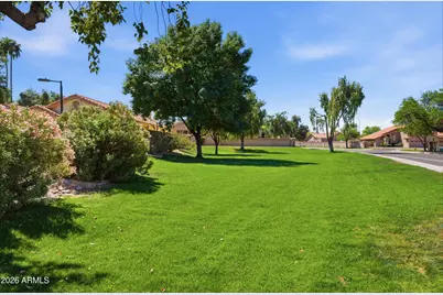 37 E Greentree Drive, Tempe, AZ 85284 - Photo 34