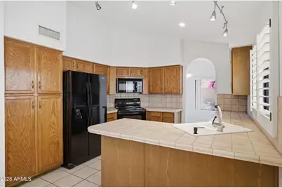 37 E Greentree Drive, Tempe, AZ 85284 - Photo 12