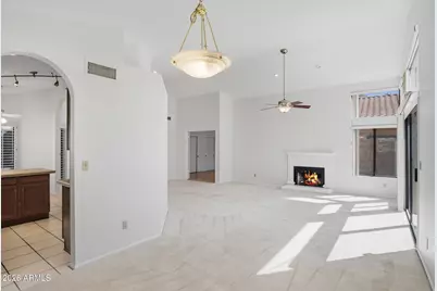 37 E Greentree Drive, Tempe, AZ 85284 - Photo 10