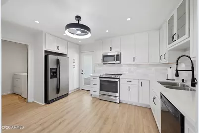 2847 N 49th Place, Phoenix, AZ 85008 - Photo 4