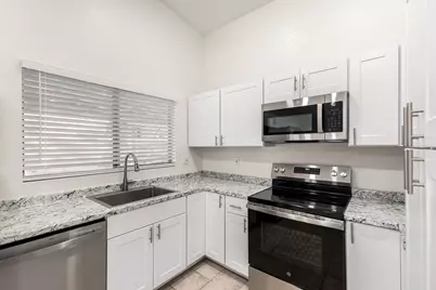 8821 W Loma Lane, Peoria, AZ 85345 - Photo 36