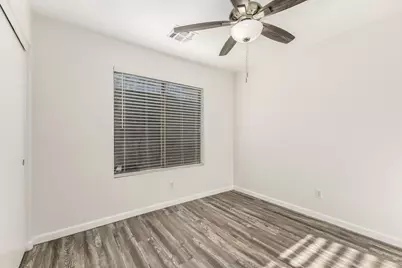 8821 W Loma Lane, Peoria, AZ 85345 - Photo 20