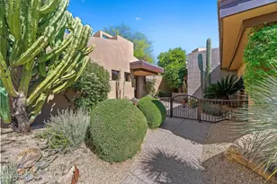 10675 E Fernwood Ln, Scottsdale, AZ 85262 - Photo 6