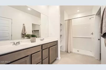 33924 N Fiore Drive, San Tan Valley, AZ 85143 - Photo 10