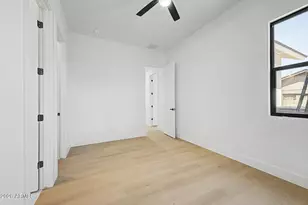 5101 E Laurel Ln, Scottsdale, AZ 85254 - Photo 32