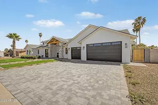 5101 E Laurel Ln, Scottsdale, AZ 85254 - Photo 32