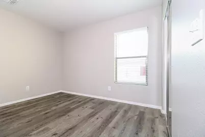 10911 W Mariposa Drive, Phoenix, AZ 85037 - Photo 14