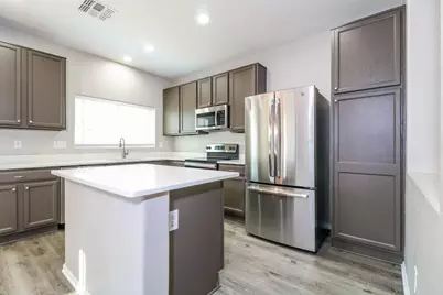 10911 W Mariposa Drive, Phoenix, AZ 85037 - Photo 6