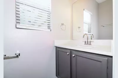 10911 W Mariposa Drive, Phoenix, AZ 85037 - Photo 16