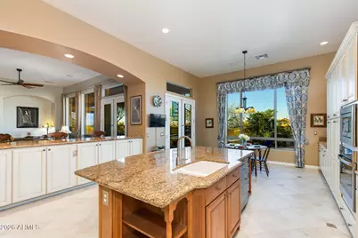 1724 W Steinway Drive, Phoenix, AZ 85041 - Photo 28