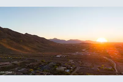 1724 W Steinway Drive, Phoenix, AZ 85041 - Photo 74