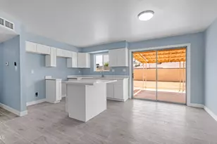 1421 W 7th St, Tempe, AZ 85281 - Photo 8