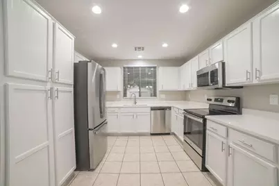 7409 S 37th Glen, Phoenix, AZ 85041 - Photo 6