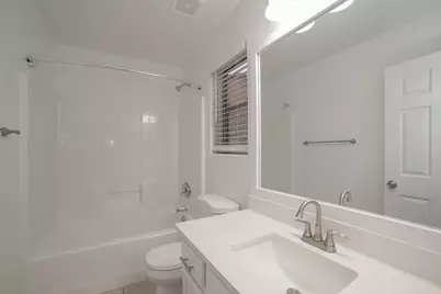 7409 S 37th Glen, Phoenix, AZ 85041 - Photo 8