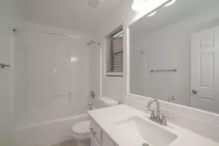 7409 S 37th Glen, Phoenix, AZ 85041 - Photo 8