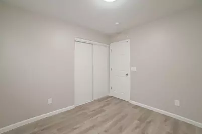 7409 S 37th Glen, Phoenix, AZ 85041 - Photo 16