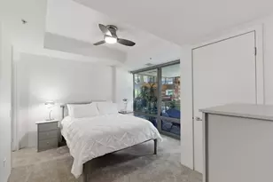 7137 E Rancho Vista Dr, Scottsdale, AZ 85251 - Photo 2