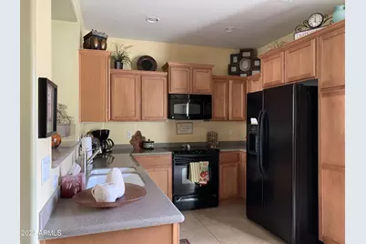 1940 W Faria Lane, Phoenix, AZ 85023 - Photo 2