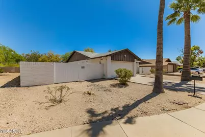 13431 N 24th Avenue, Phoenix, AZ 85029 - Photo 2