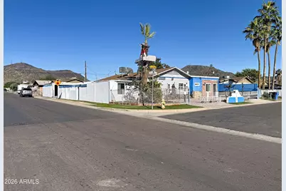 1226 W Purdue Avenue, Phoenix, AZ 85021 - Photo 1