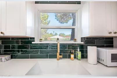 1301 W Glenrosa Avenue, Phoenix, AZ 85013 - Photo 14